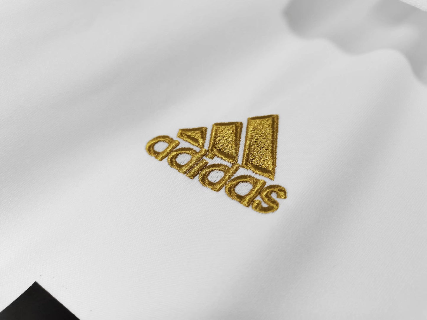 Real Madrid 2011-2012 Away Shirt