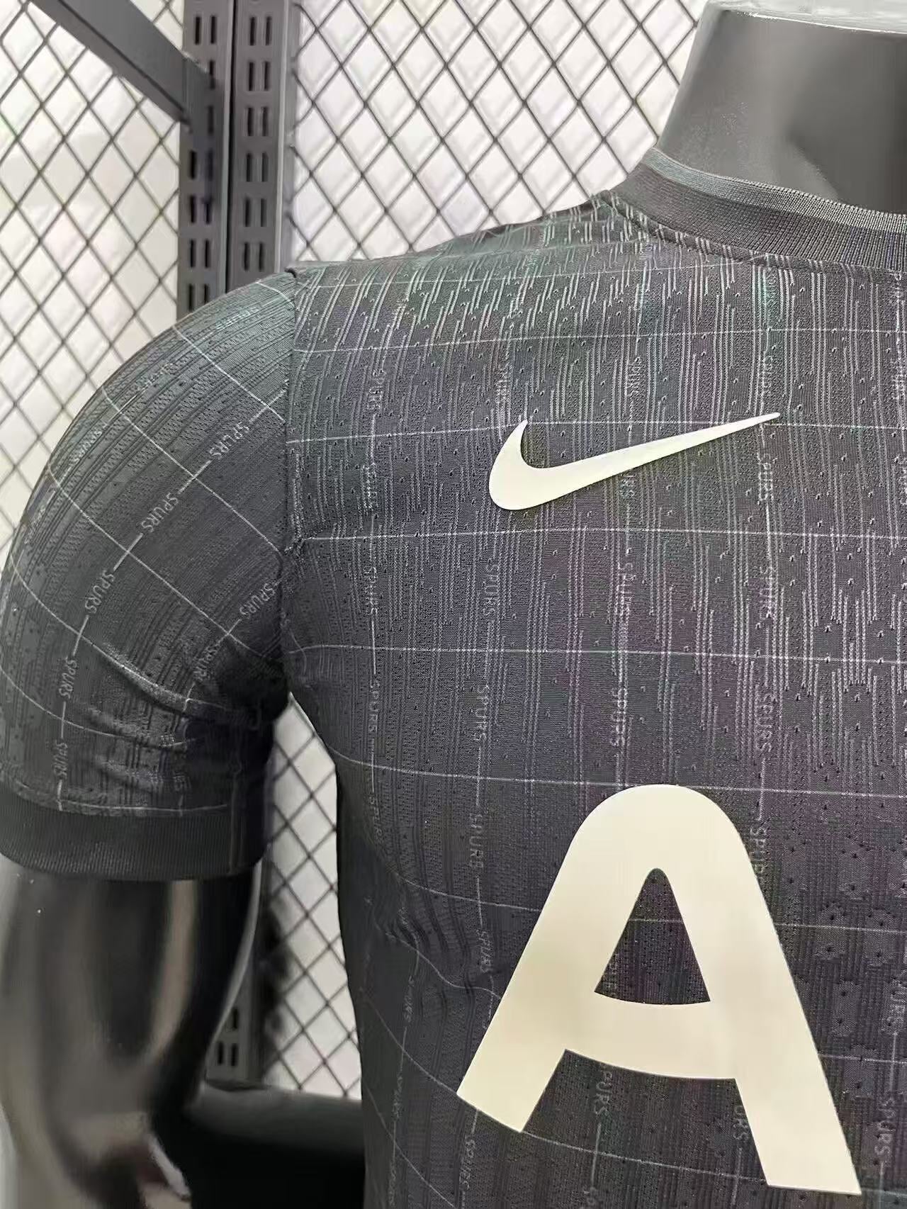 Tottenham 2025-2026 Away Shirt