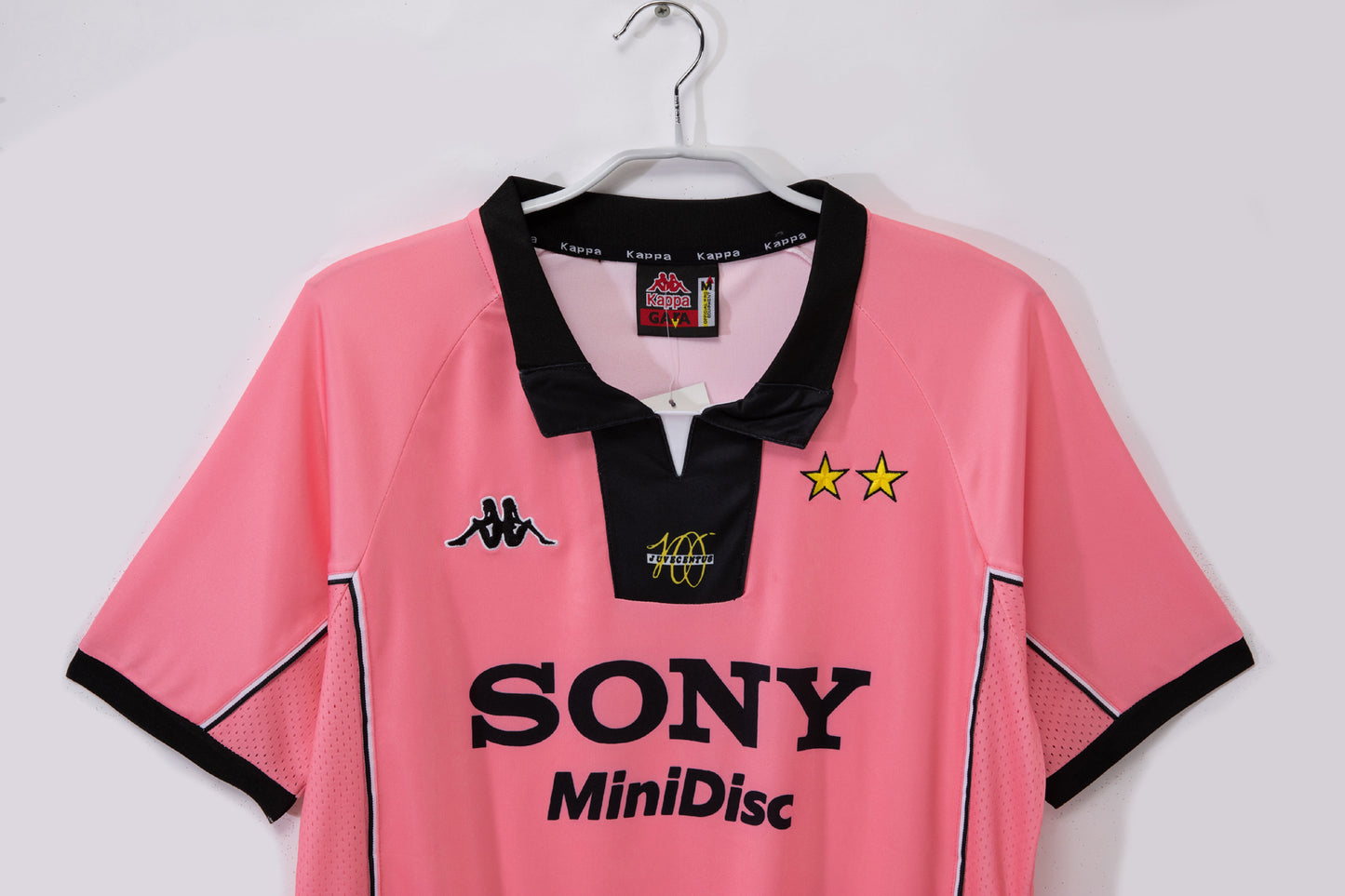 Juventus 1997-1998 Away Shirt