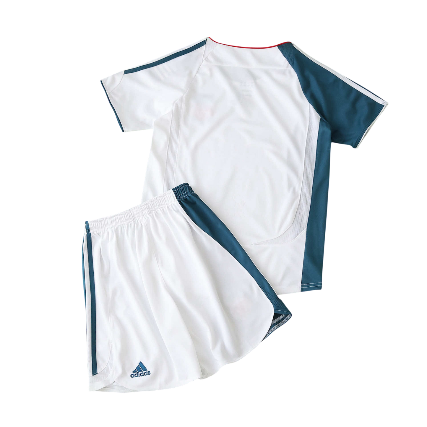 Liverpool 2006-2007 Away Kids Set