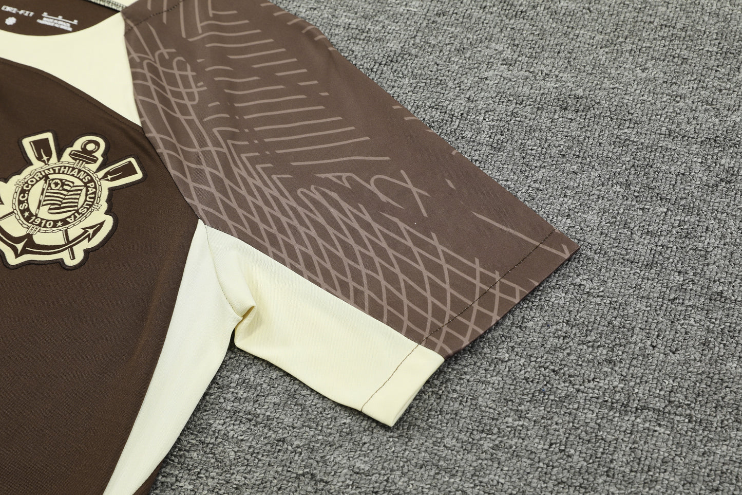 Corinthians Brown/Creme Training Set