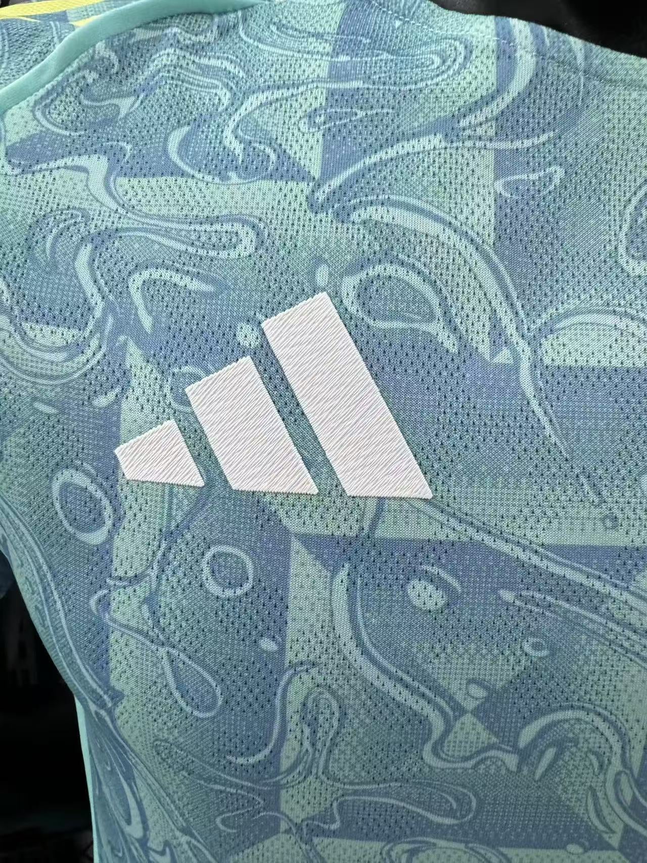 Juventus 2025/2026 Away Shirt