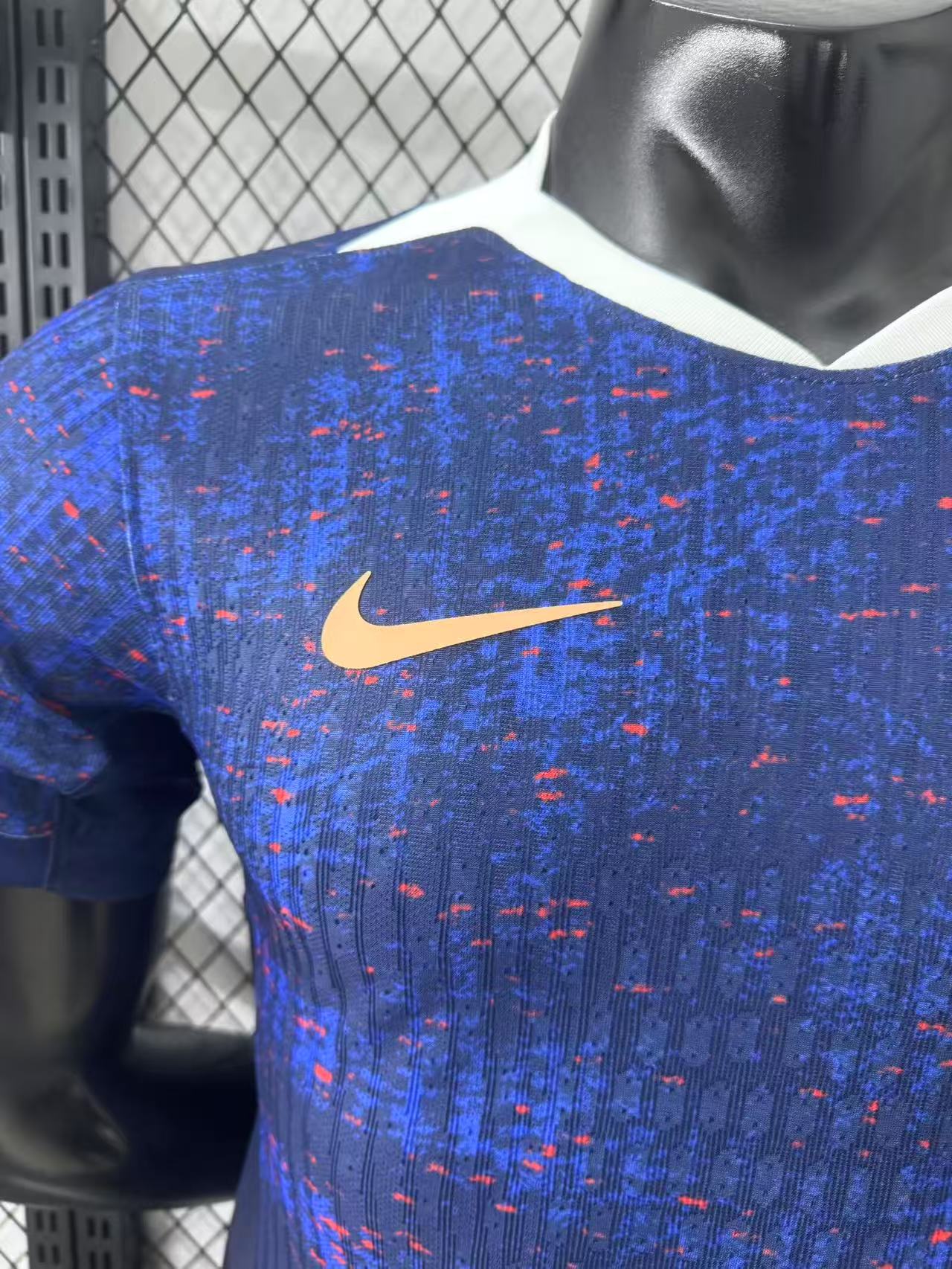 France 2025-2026 Home Shirt (Women's)