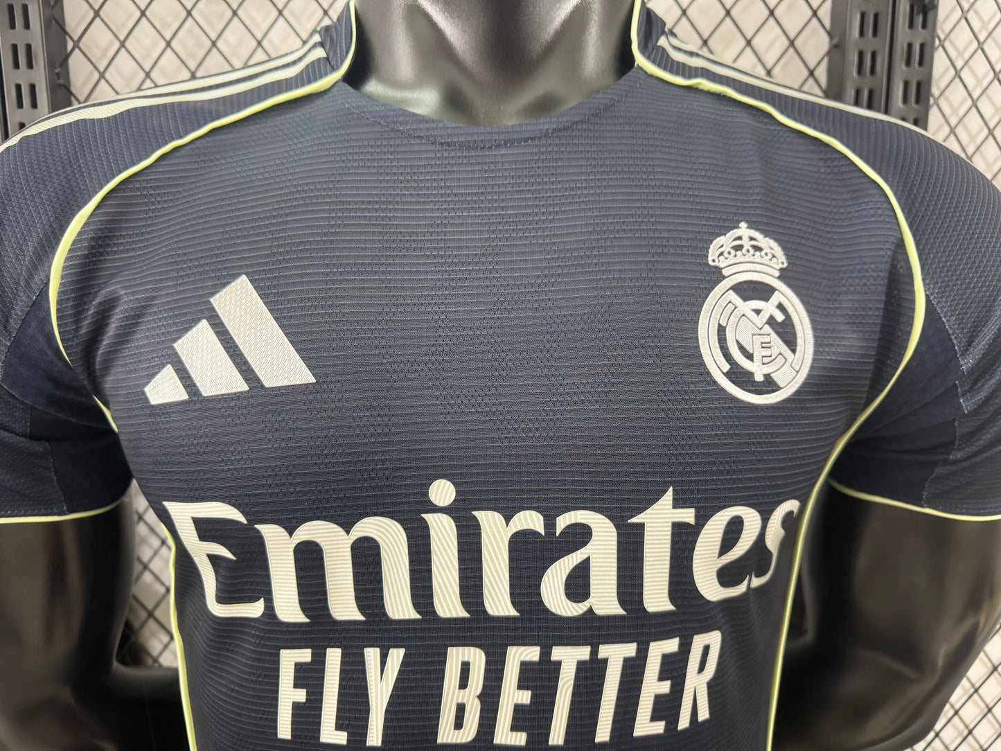 Real Madrid 2025–2026 Away Shirt