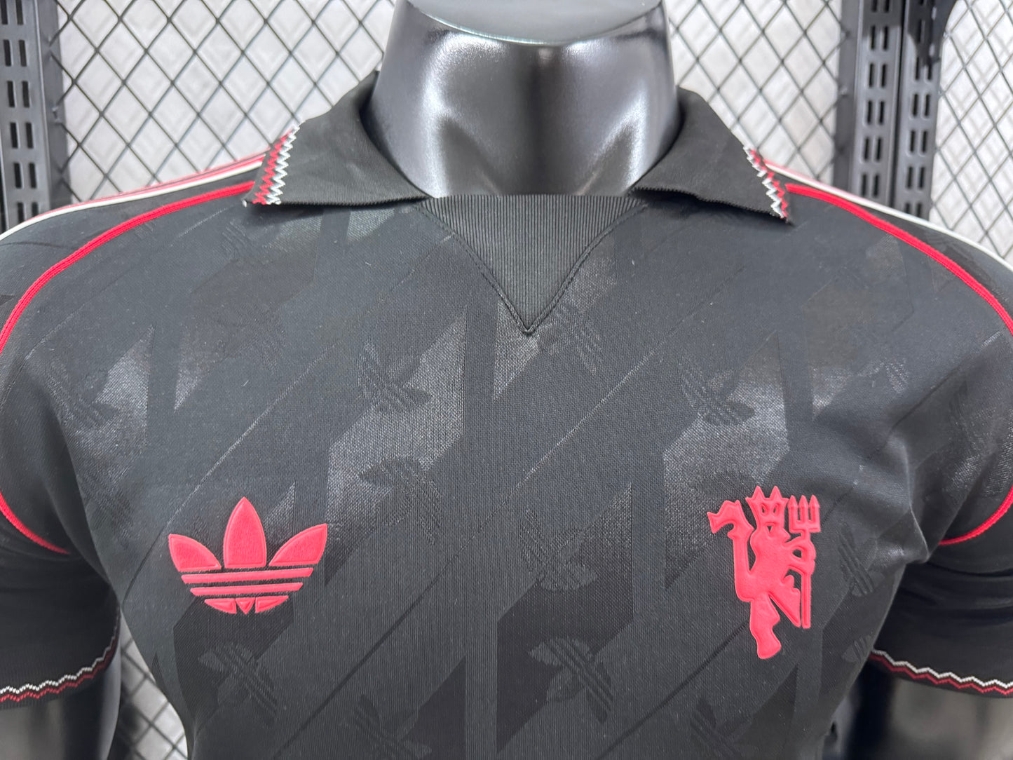 Manchester United x ADIDAS Originals